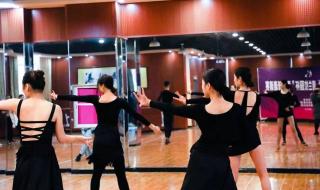 艺考培训要培训多久 艺考考前培训班